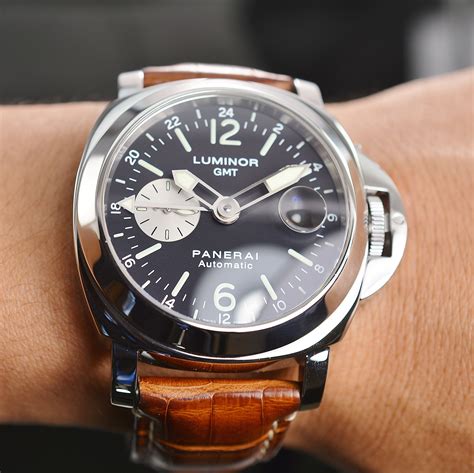 panerai luminor 44 wrist|luminor gmt panerai automatic price.